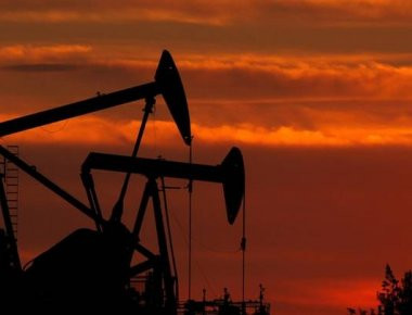 Με πτώση 1,5% στα 46,22 δολάρια το βαρέλι έκλεισε το πετρέλαιο